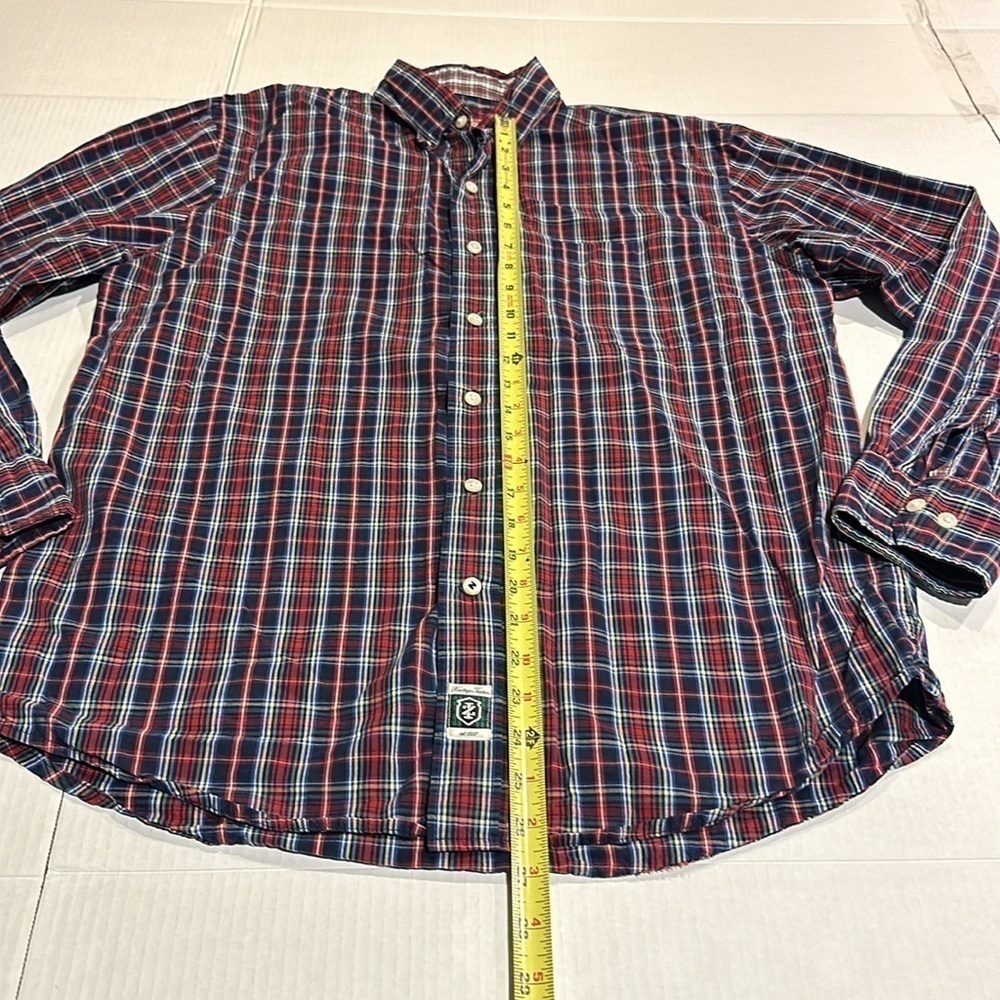 IZOD button up plaid long sleeve lightweight shirt navy red green white yellow - Picture 3 of 8